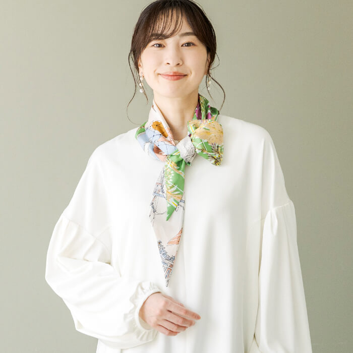 モンソー ラッフルズ パリ ホテル 限定 シルク 絹 スカーフ モンソー ラッフルズ パリ ホテル 限定 シルク 絹 スカーフ