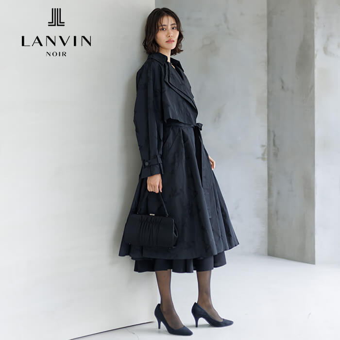 向日葵モチーフ柄のシルクジャカードコート 9号・ブラック｜東京