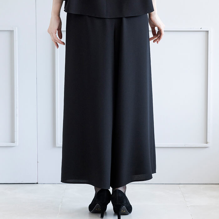 ✨新品未使用 ✨MOYURU ガウチョパンツ 　ワイドパンツ　M-L ブラック 洗える｜ワイドパンツの3ピーススーツ15号・ブラック｜東京ソワール