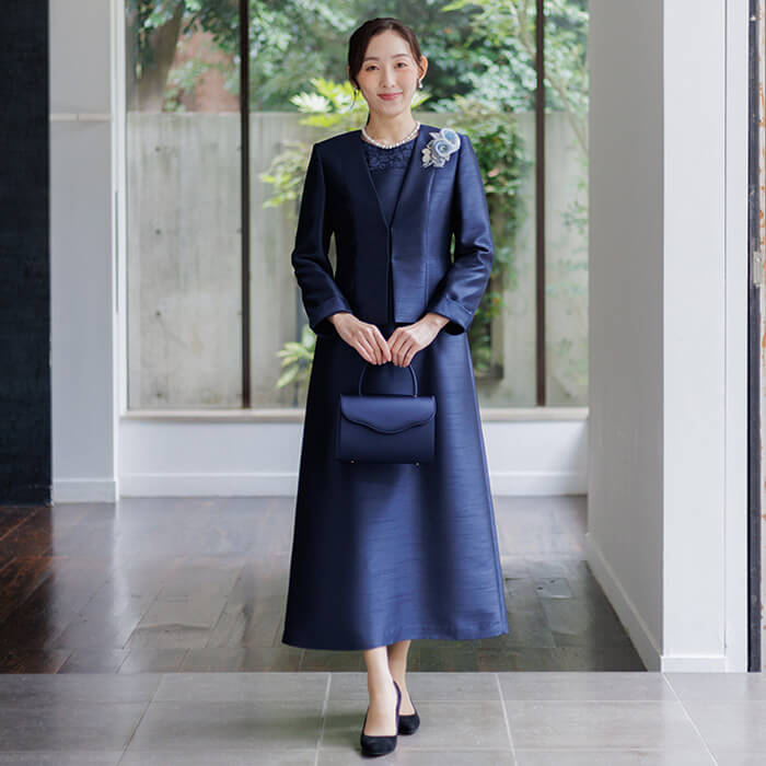 シャンブレーシャンタンのアンサンブル 11号・ネイビー｜東京