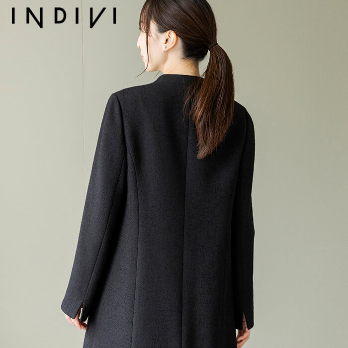 異素材切り替えのスタイリッシュコート L・ブラック｜東京ソワール