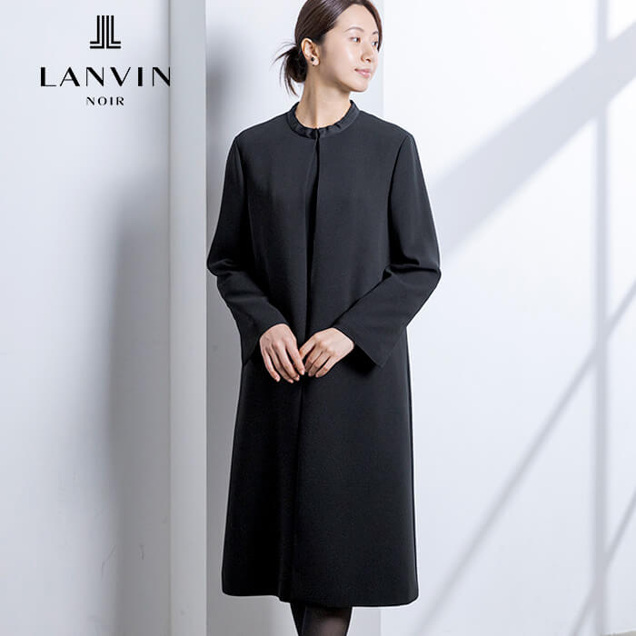 LANVN のワンピースとジャケットです。 - スーツ/フォーマル/ドレス