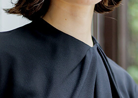 モダンなドレープデザイン