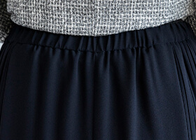 �E�G�X�g�͒��S�n���y�ȃS���d�l