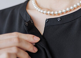 比翼仕様のブラウス