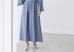 リラクシーな着心地のワイドパンツ
