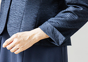折り返せる袖口