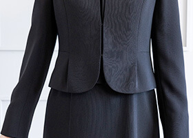 �E�G�X�g�̃^�b�N�f�U�C��