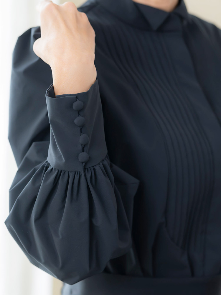 �����]���q�Z���N�V���� Ave.KIKI�~�����\���[�� Blouse �~ Skirt