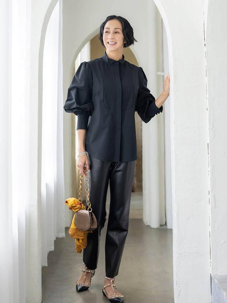 �����]���q�Z���N�V���� Ave.KIKI�~�����\���[�� Blouse �~ Skirt