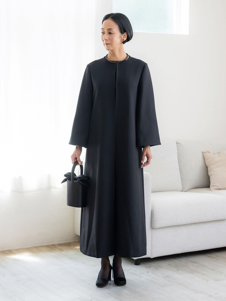 �����]���q�Z���N�V���� Ave.KIKI�~�����\���[�� One-piece �~ Coat