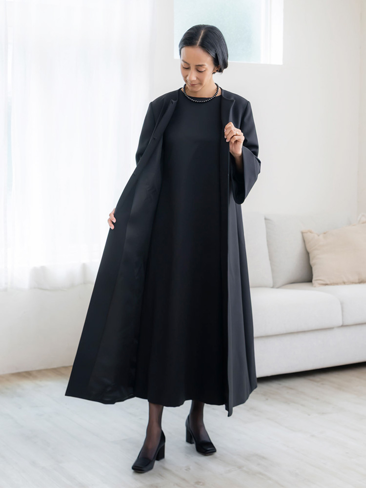 �����]���q�Z���N�V���� Ave.KIKI�~�����\���[�� One-piece �~ Coat