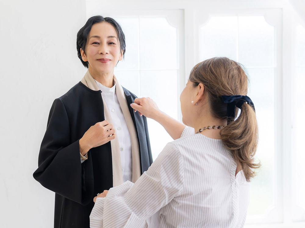 �����]���q�Z���N�V���� Ave.KIKI�~�����\���[�� One-piece �~ Coat