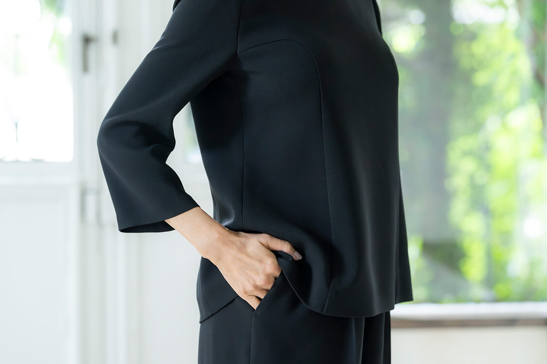 中村江里子セレクション Ave.KIKI×東京ソワール フォーマルパンツスーツ