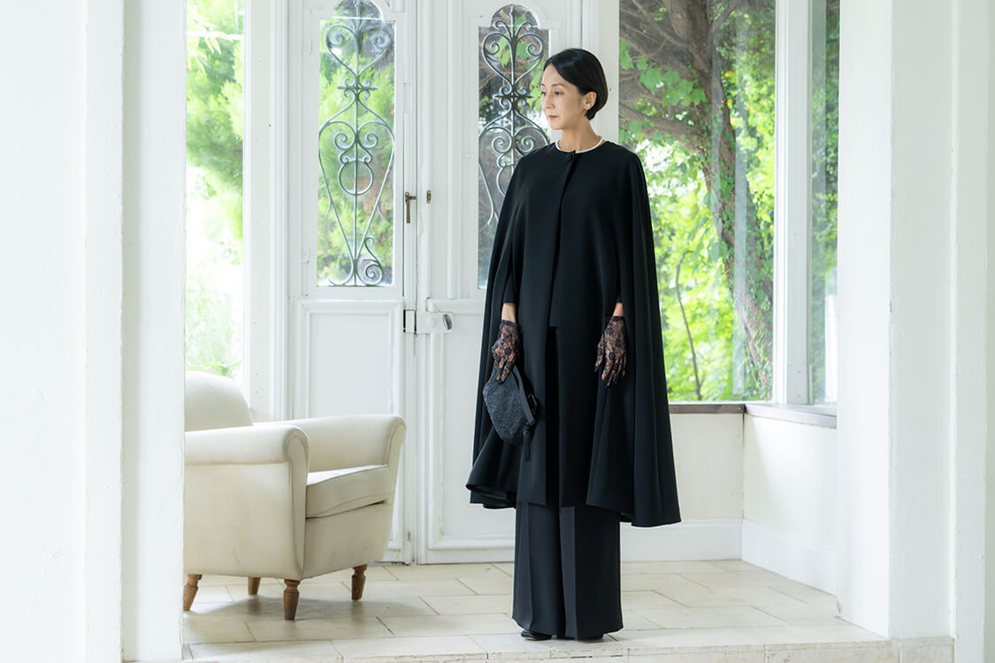 中村江里子セレクション Ave.KIKI×東京ソワール フォーマルパンツスーツ