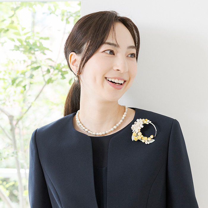 �~���U�̍K���R�T�[�W��