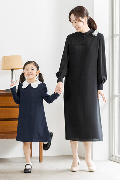 �������茩���鐴�^�ȃX�^���h�J���[�����s�[�X