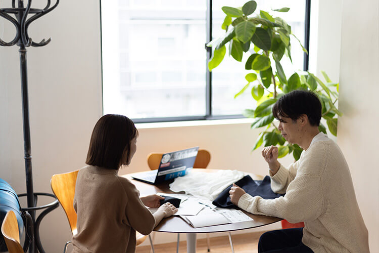 ���E�ō��� �F�u�z�����`�ɂ��鎞�ԁv