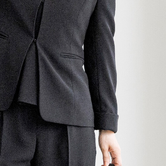 cahoさんコラボ|小柄さん向けテーパードのパンツスーツ