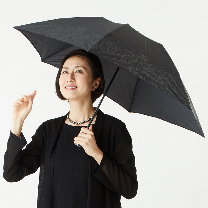 ローズプリントの晴雨兼用折りたたみ傘