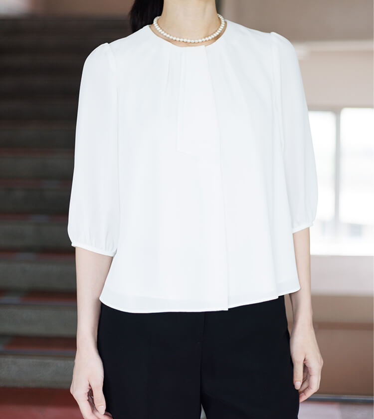 �Z�����j�[�W���P�b�g���ʂ�{�E�^�C�����u���E�X