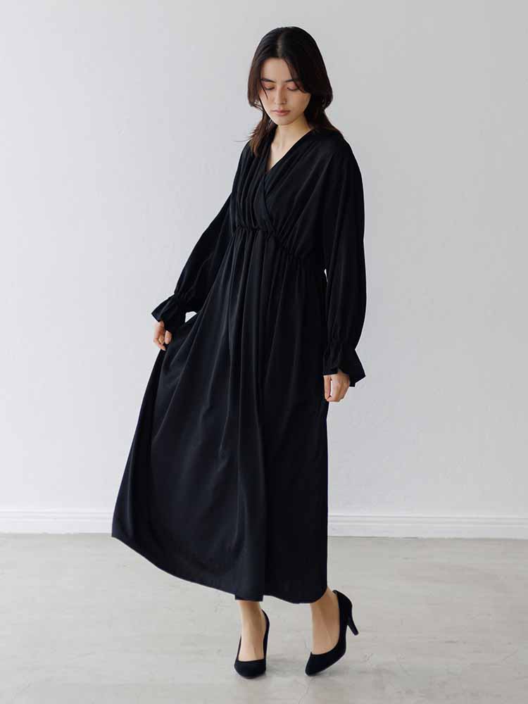 小花柄サテンジャカードドレス