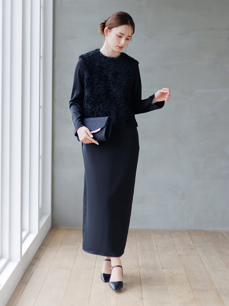 WEB限定|チュール刺繍ベストとサテンドレスのセット