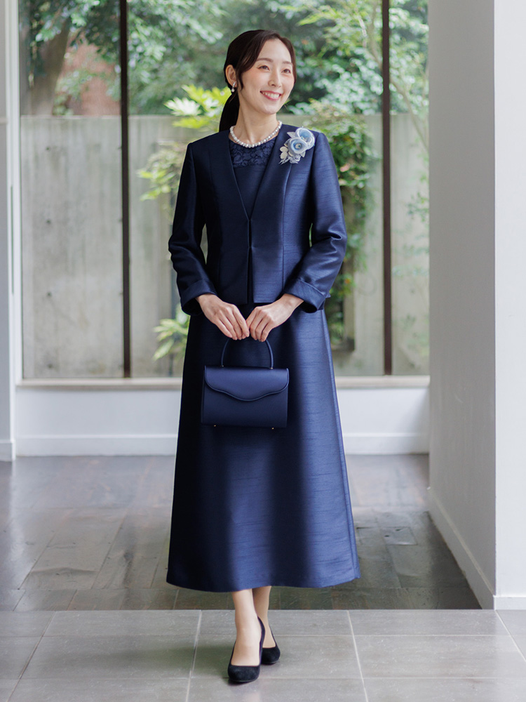 �A���T���u���X�[�c